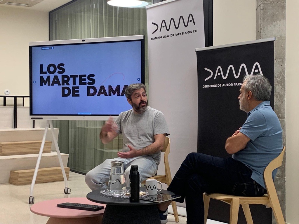 Ayer en #LosMartesDeDAMA tuvimos el placer de charlar con Víctor García León sobre 'Animal', la serie que llegó a Netflix en octubre y que ya prepara su segunda temporada. Pudimos profundizar en el proceso creativo, el uso del humor y la construcción del protagonista.