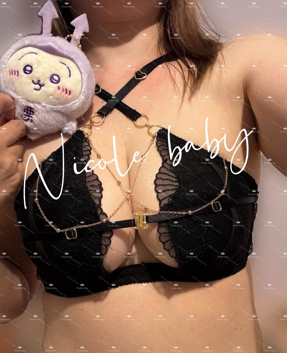 呢個有啲難著嘅bra
近啲影好似好睇啲喎