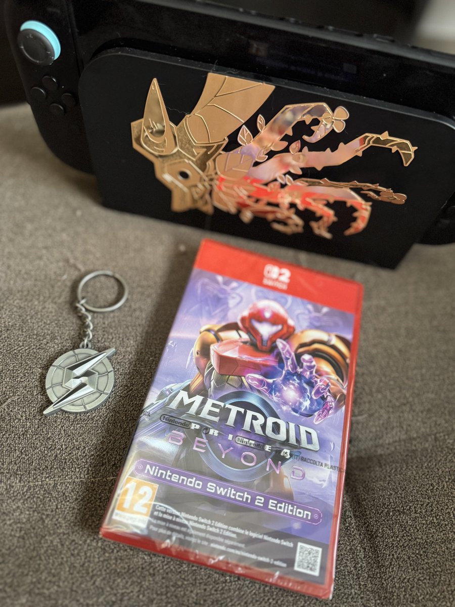 Commandé avant hier et reçu la veille de la sortie 😎
On va bien Samuser 🥁