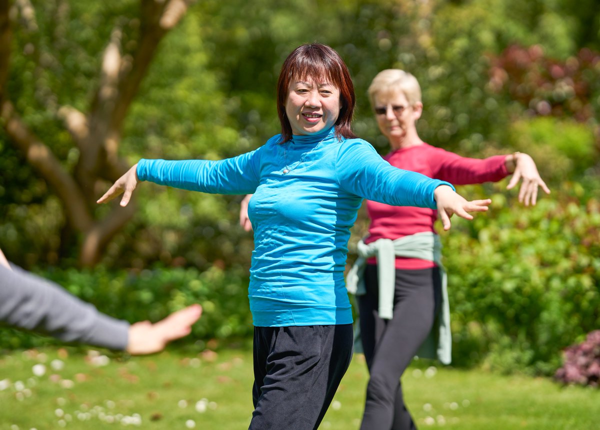 BEEE Creative tweet media