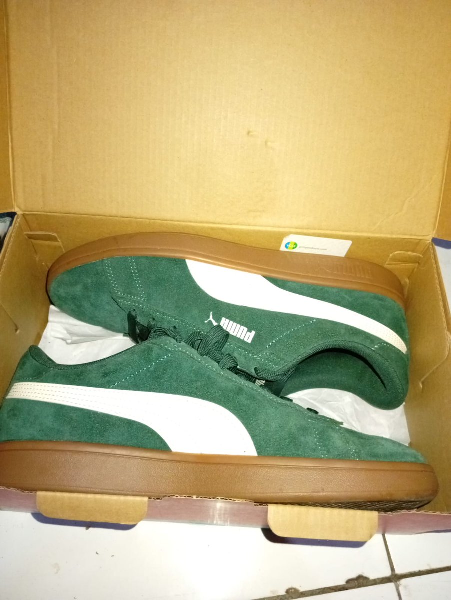 aisssskaptr19's tweet photo. WTB!!!WTS!!!! puma smash 3.0,ori beli harga 899 jual 550 nego tipis aja,sz 41 pemakaian 2 kali pake,jarang kepake jd dijual
#wtb #wts #zonajajan #zonuang https://t.co/aiKZbDuyrb