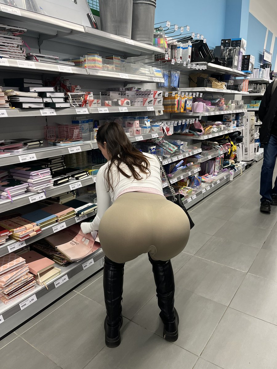 Freya Dee tweet media