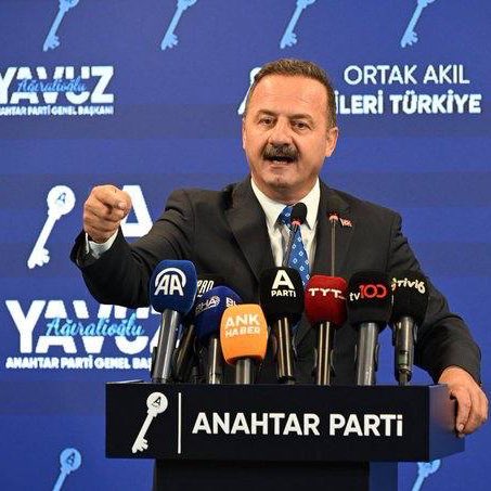 Yavuz Ağıralioğlu:

💢 Enflasyonu düşük gösterme gayreti neden?

💢 Çünkü Merkez Bankası yıl sonu enflasyonunu %31–33 diyerek ipoteklemişti.

💢 Çünkü memurun, emeklinin Ocak zammı düşük tutulmak isteniyor.

💢 Çünkü rakamlar küçültülerek milyonların hakkı törpüleniyor.

💢 Üst