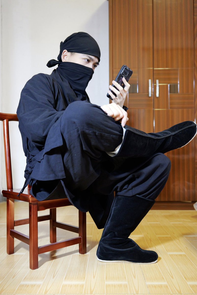 浮游。 tweet media