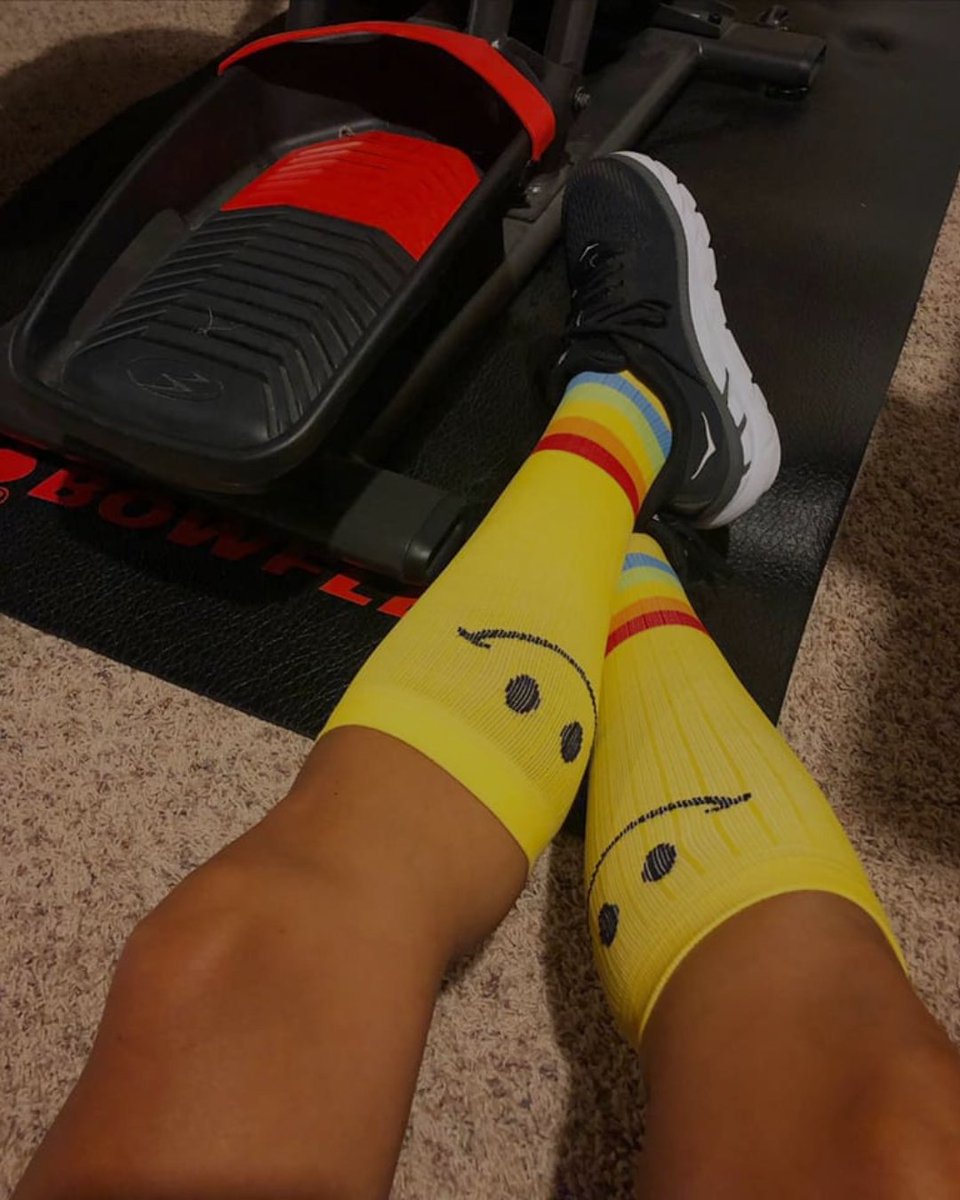 PROCompression's tweet image. “Greatness isn’t a moment —
it’s a mindset.
Put in the work, trust the process, run it back.”

What keeps you lacing up? 👇

#PROCompression #PowerYourPassion #CompressionSocks #PoweredByPRO #RunWithPRO #MindsetMatters #RunnerLife #RunEveryDay #BuiltToMove #ElevateYourRun