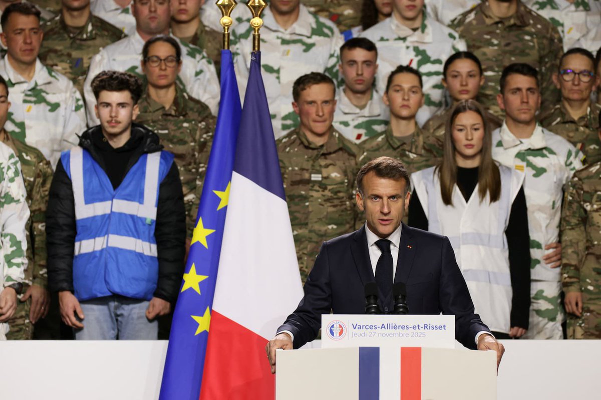 GUERRE ! ⤵️

Ils crachent le morceau ! 
Le retour soudain, un peu partout dans l’UE, des services militaires vise à fournir une « réserve d’urgence » pour la guerre en Ukraine contre la Russie !

Lisez ça :
« La conscription devient le plan d’urgence de secours européen » !

« Le