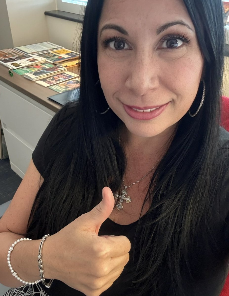 Working hard for end of year jobs for Veterans and their spouses! Hard part is “how” to find them! We use AI 👍🏼 Take advantage of Skills Bridge, USAJOBs Pace and Pathways programs 🇺🇸 💯 December 2025