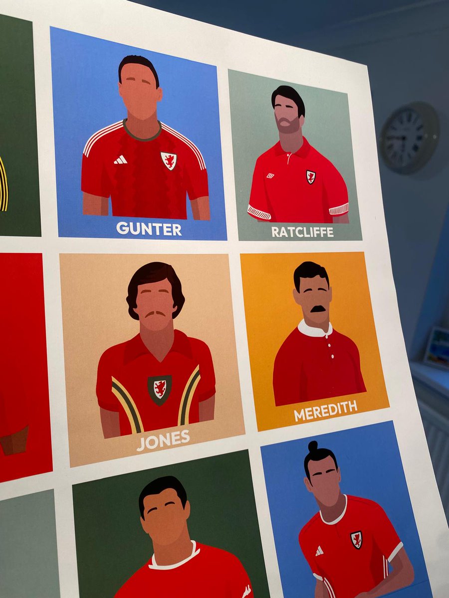 2025 saw us launch our all-time Wales XI print in collaboration with a Cardiff creator. Voted for by the fans and a great Christmas gift for any Cymru fans!
Use our promo code or link below to get 15% off! #YWalGoch #WAL 🏴󠁧󠁢󠁷󠁬󠁳󠁿