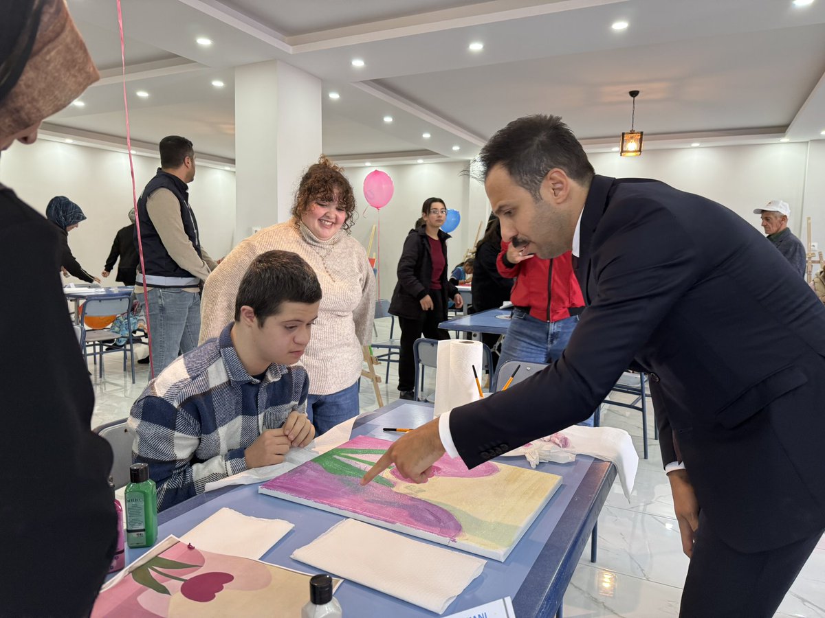 CicekdagiK's tweet photo. Kaymakamımız Sayın Durdu Yavuz ÖĞÜT, Çiçekdağı Belediyesi tarafından düzenlenen 3 Aralık Dünya Engelliler Günü Programına katıldı. https://t.co/wqFcPTIOHu
