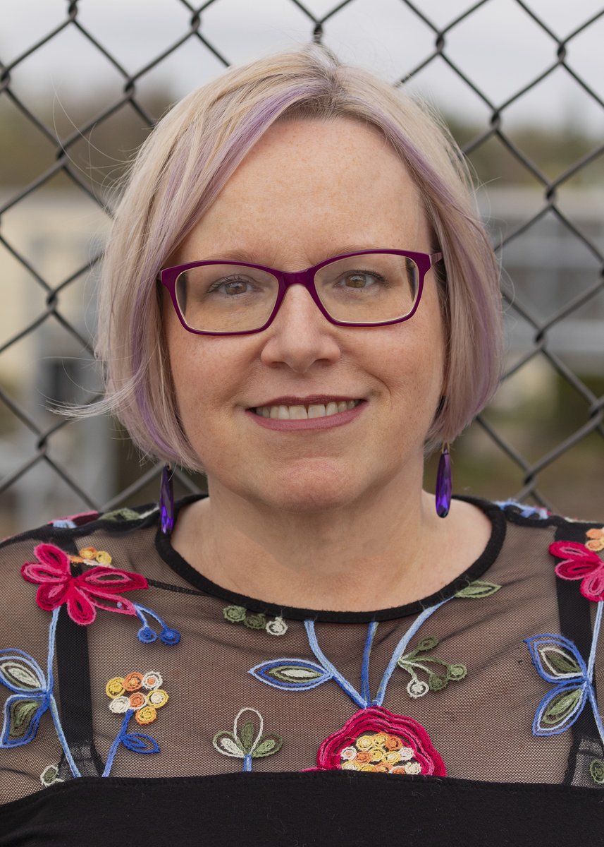 Regal House Publishing tweet media