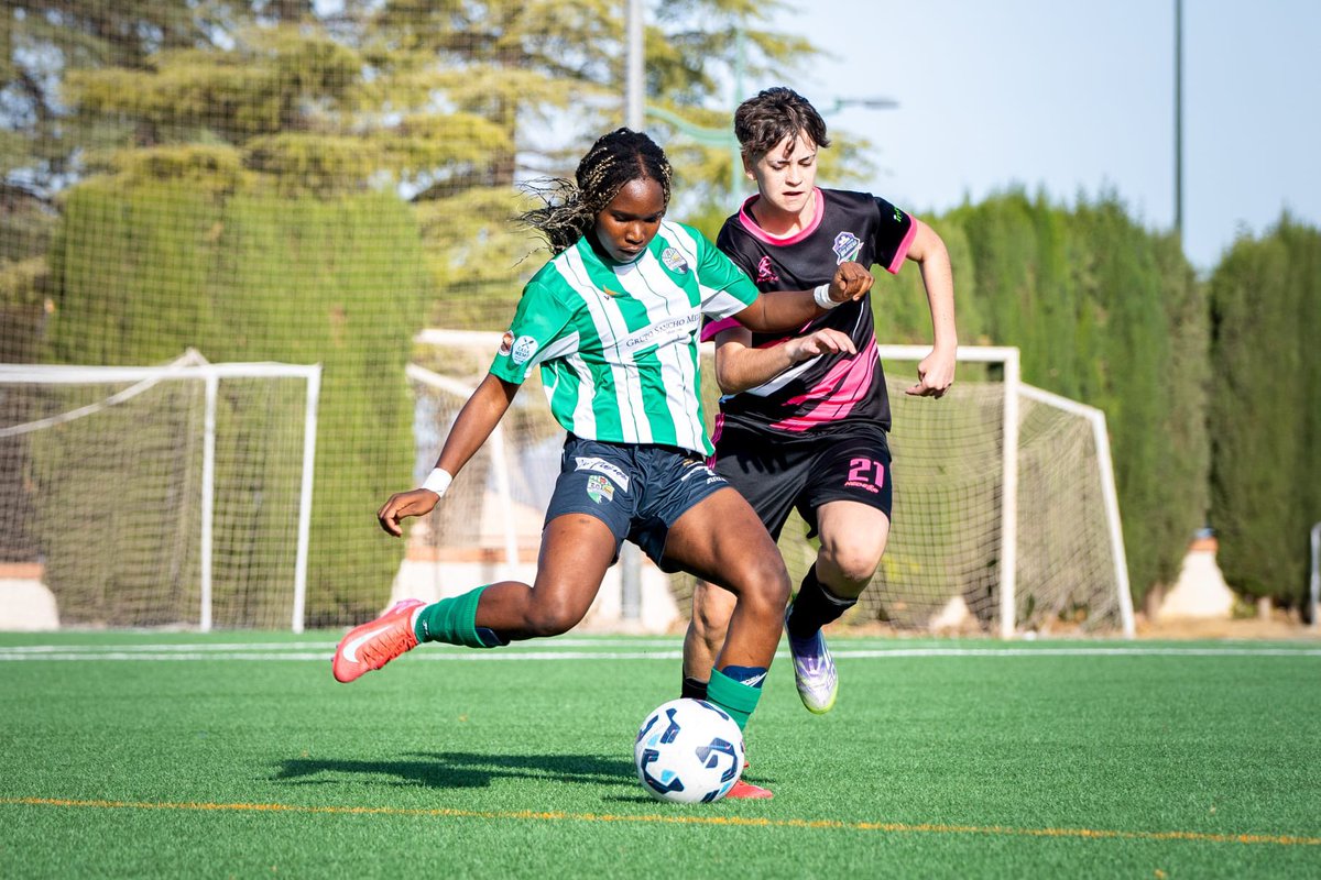 📸 Fotos de nuestro equipo CADETE en partido 💚🤍