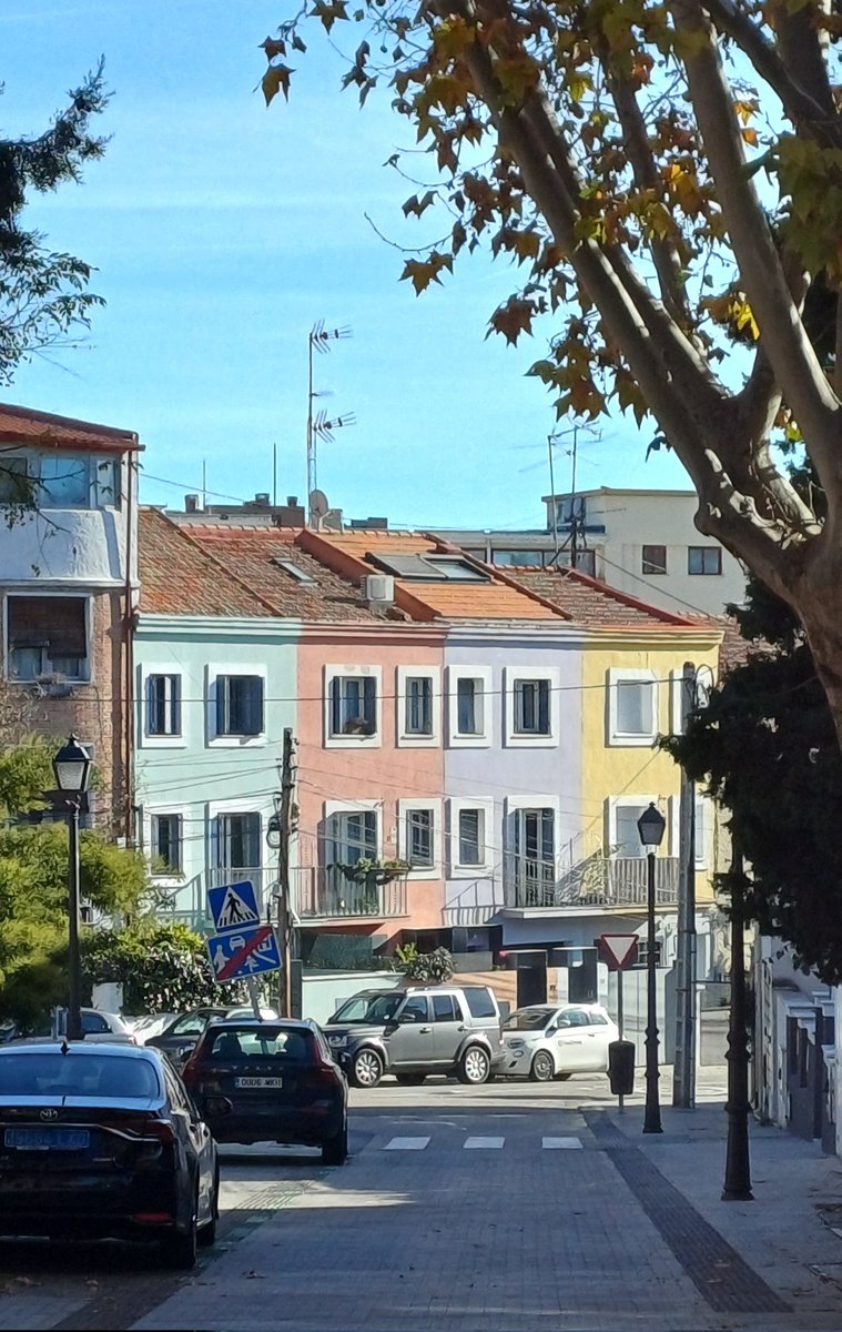 ConoceOtroMad's tweet image. El sábado 13 y domingo 14 de diciembre tenemos ruta: COLONIAS DE CHAMARTÍN. En nuestra primera visita conoceremos dos de sus colonias históricas y sus espacios que guardan relación con la expansión urbana de Madrid hacia el norte en las primeras décadas del siglo XX.