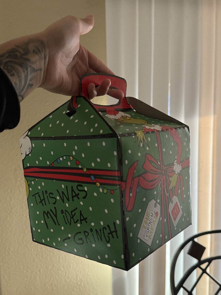 Puffers_Chronic's tweet image. I fw tha Puffer yellow jawns 🤞🏽😮‍💨