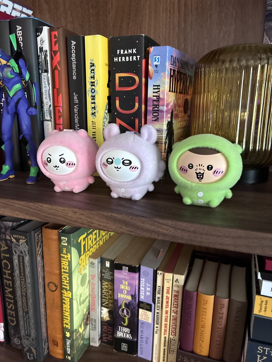 MUST DIE! tweet media