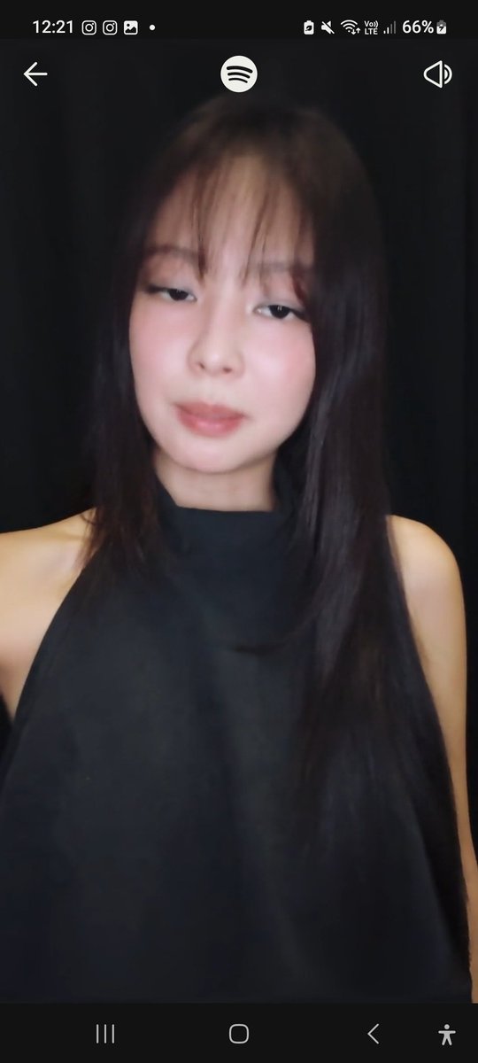 Na para bang Jennie stan ang person