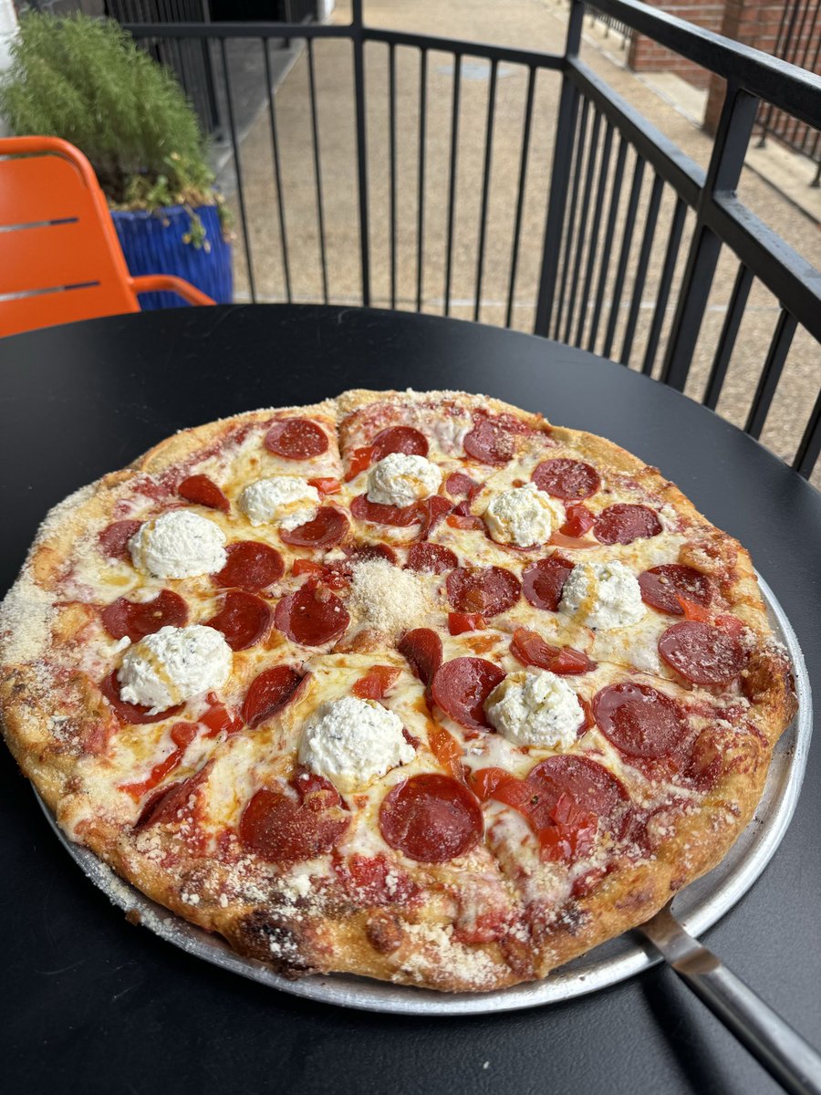 Watch the Auburn Basketball game at Mellow tonight!  Pint Nite starts at 4pm!! <a href="/AuburnPulse/">Auburn Pulse</a>