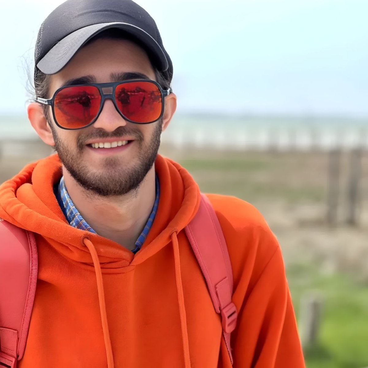 تولدت توی آسمون ها مبارک ممدسن جان🕊️🎂
#محمدحسن_ترکمان