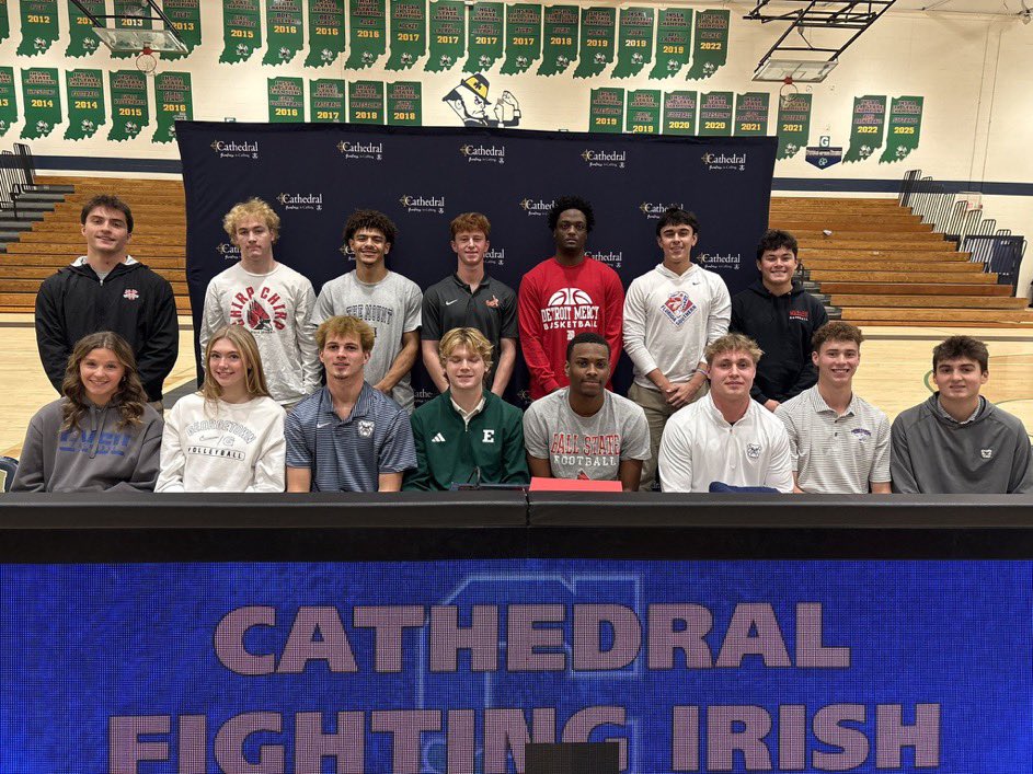 C_IrishBaseball's tweet photo. Congratulations to Irish Baseball’s @royceward_  (Young Harris), @bradenmmann (Hope), @Chase_Nickols1 (Florida Southern), @tylercarlos_1 (Wabash), and all of our student-athletes recognized this morning! ☘️ https://t.co/FChcz0TscR