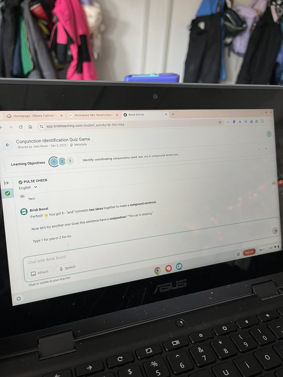 Mrs. Rowe tweet media