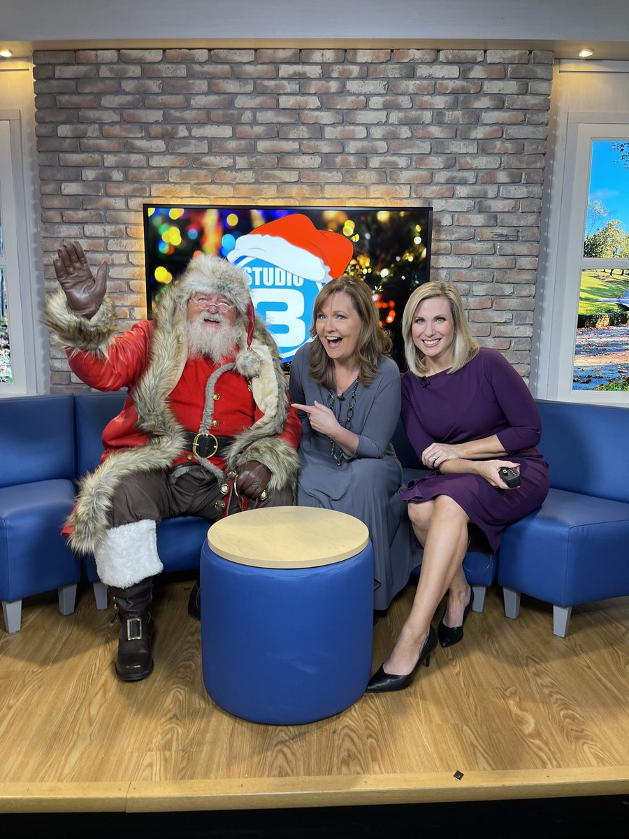 SANTA’S WORKSHOP IS THIS SATURDAY ONLY !!!!

Call today or text to get you and your families time spot . You must call or text so we can have a head count on children . 

Info in the comments

SANTA - Steve Jordan - Pops