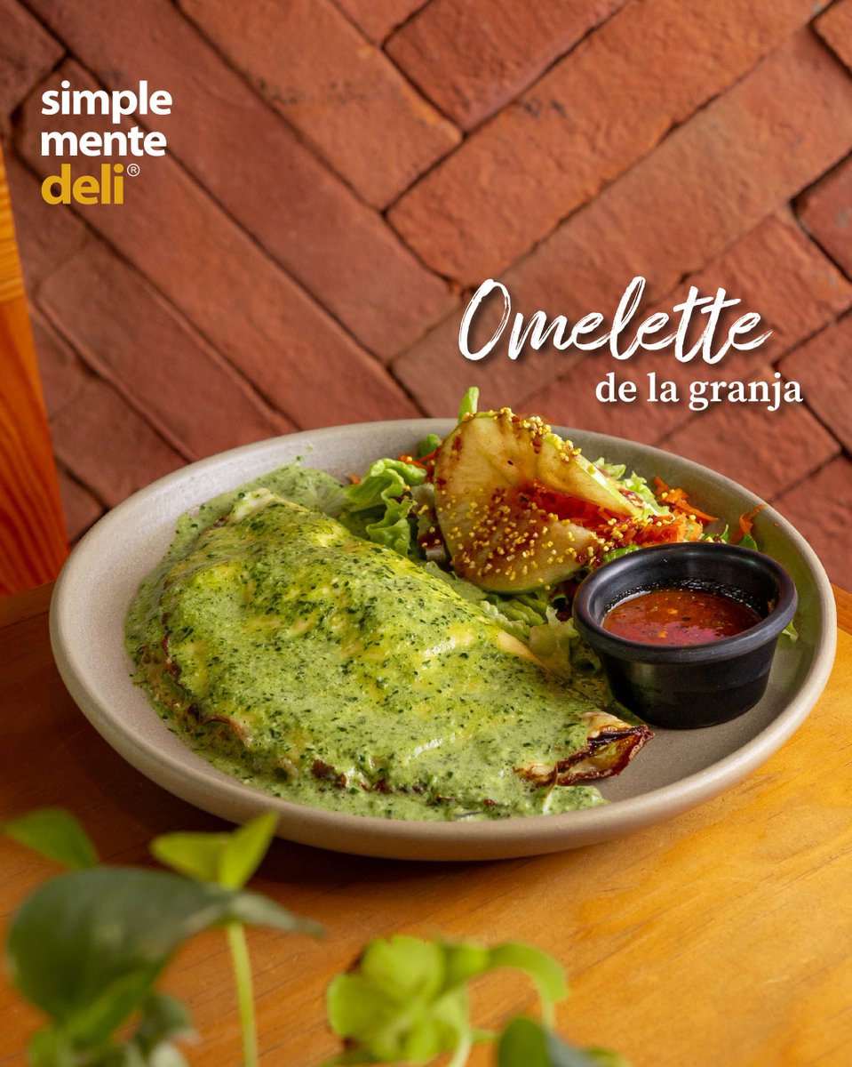 simplementedeli's tweet image. Dale un upgrade a tu día con nuestro Omelette de la granja: veggies, queso manchego y salsa de espinaca, acompañado con ensalada fresca.🥗 ¡Comer sano nunca fue tan cool!😎

#Simplemenedeli #OmelettePower #ComidaConEstilo #HealthyAndYummy #FoodieLife