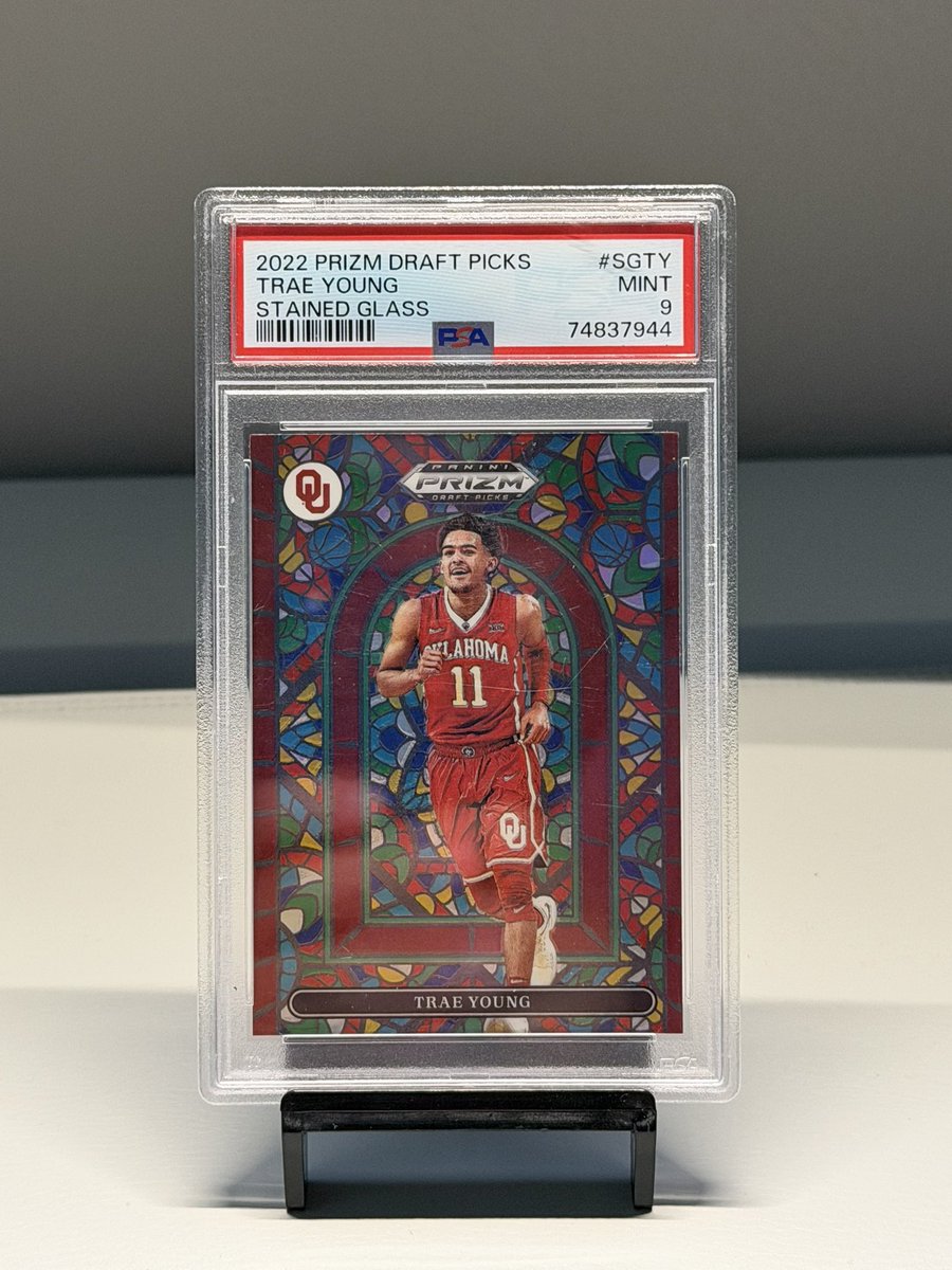 EJscardz's tweet image. JJ McCarthy Genesis - $130 shipped
JJ McCarthy Silver - $25 shipped
Trae Young Stained Glass PSA 9 - $40 shipped
Alexandre Sarr /249 - $20 shipped