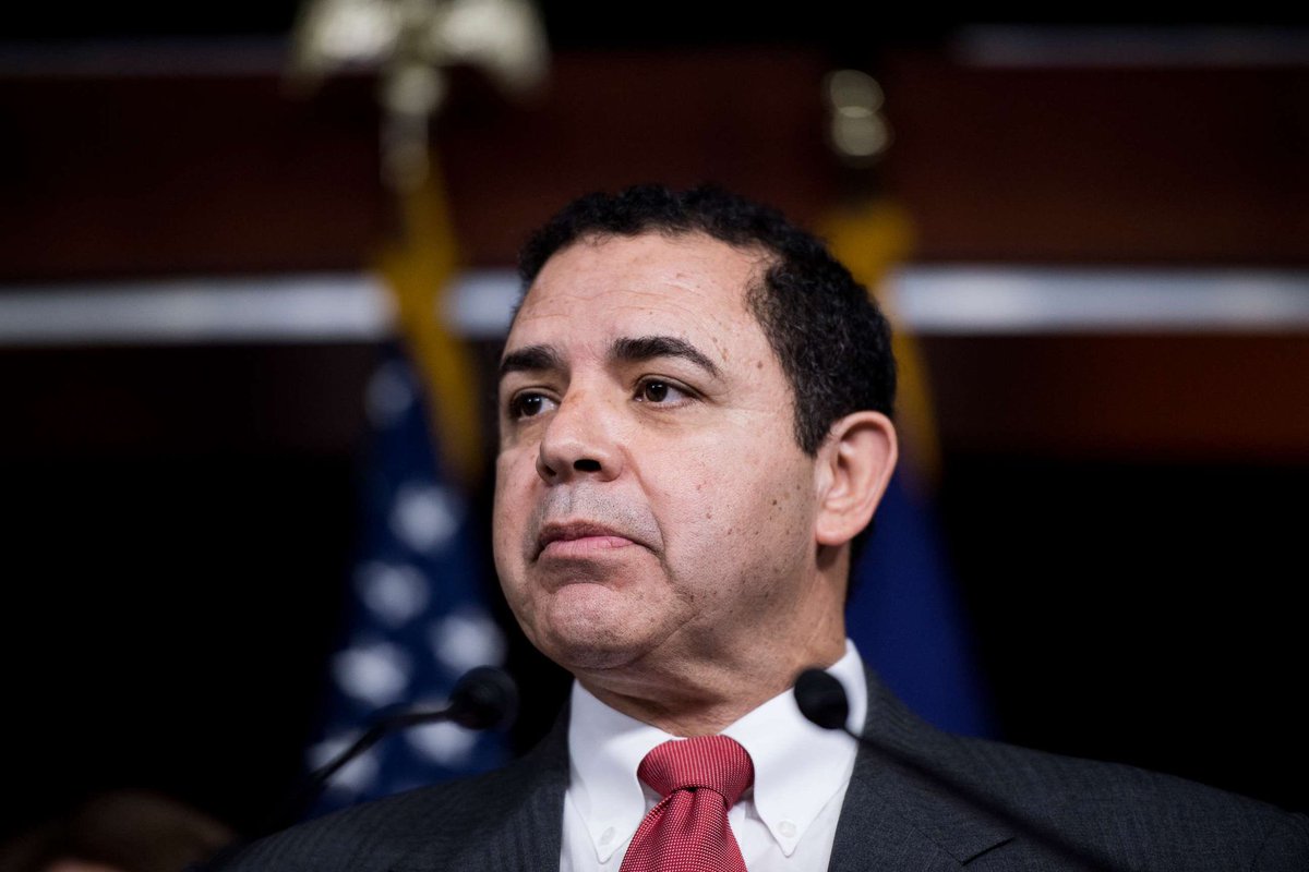 TheWest_Report's tweet image. 🚨 BREAKING: President Trump has issued a full pardon to Texas Democratic Congressman Henry Cuellar. 

He claims that Joe Biden targeted Cuellar with a politically motivated investigation because Cuellar opposed open-border policies.

Trump said:
“The Radical Left Democrats are a…