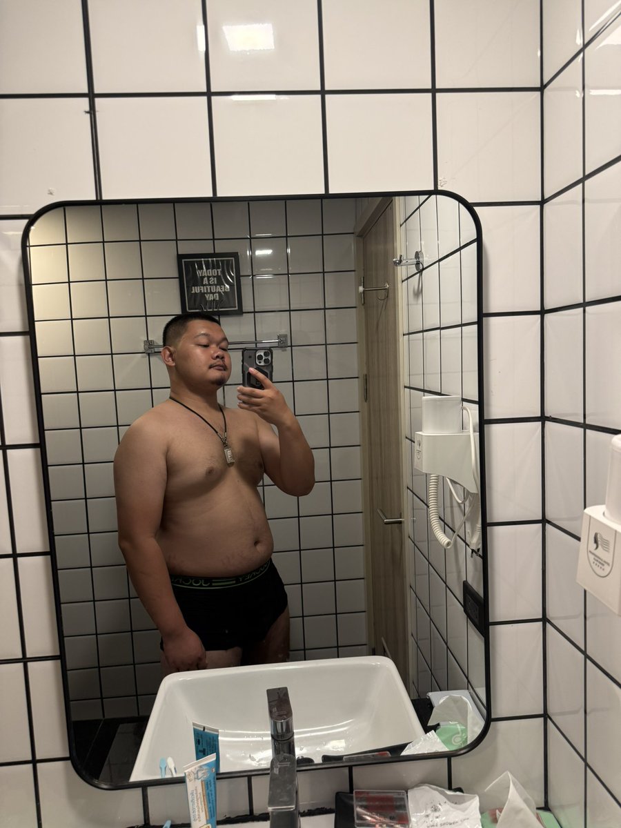 Taco_pcx tweet media