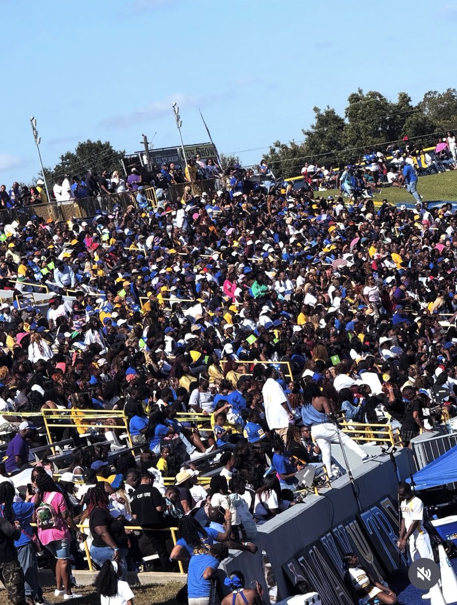 CoachMattB_'s tweet image. Dear Recruits, If you want real support, real energy, and a community that rides with you come be a part of the RAMILY🔵🟡🐏 

Drop That Film, I’m looking for some ballers today.‼️