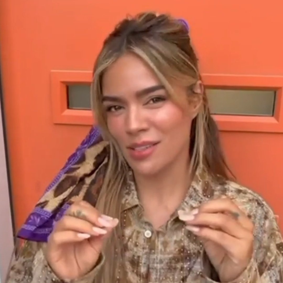 Me saludó Carolina mi amiga personal