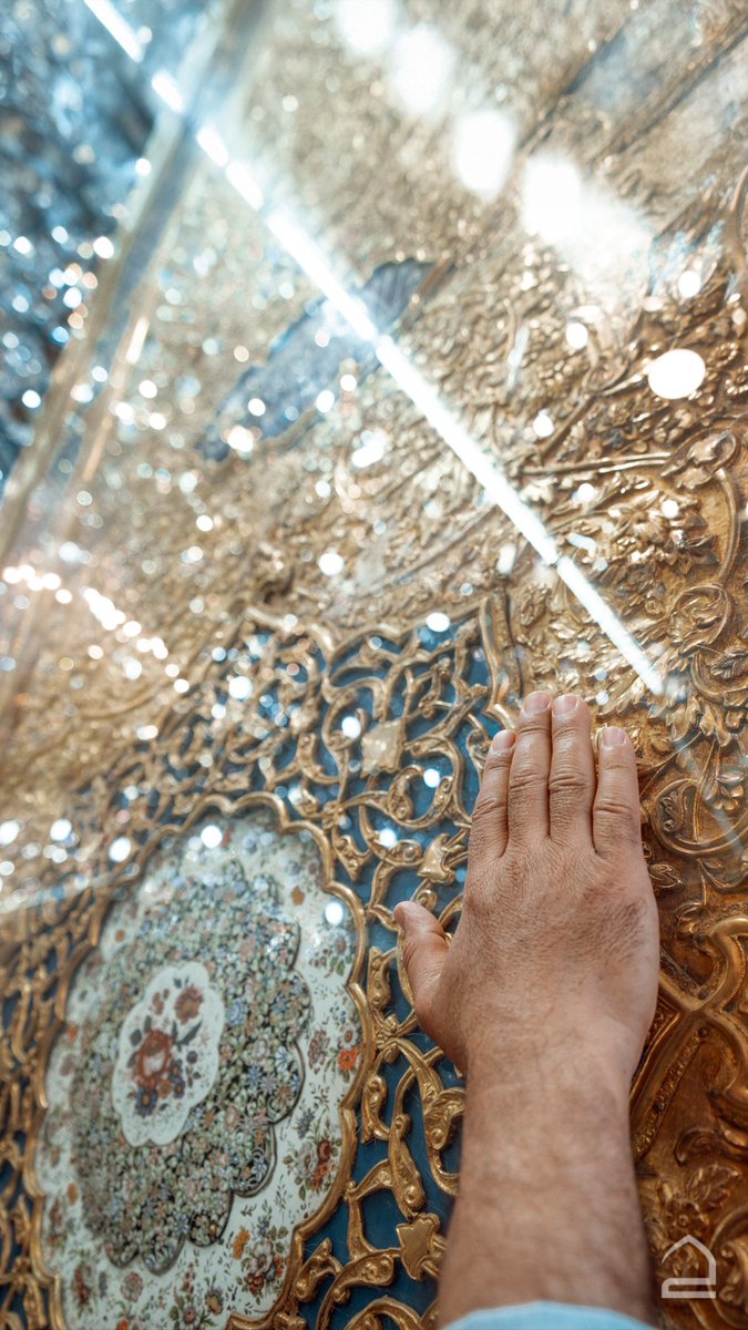 كُلُّ الصّعابِ بلطفِ اللهِ هيّنةٌ
طمئن فُؤادَكَ لَا حزنٌ ولا قلَقُ