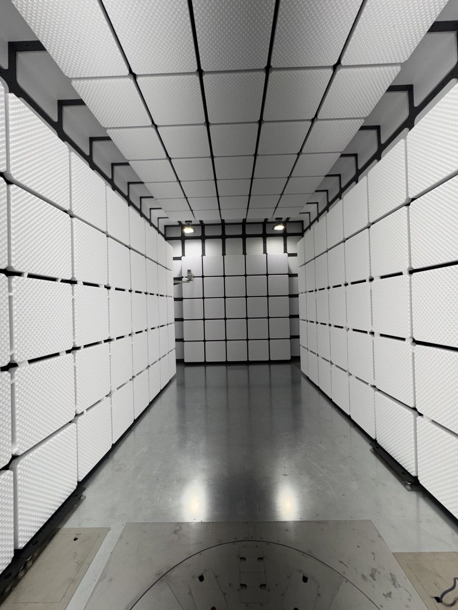tuokai3's tweet image. KaiTuo’s newly engineered Sliding Door designed for Semi Anechoic Chambers is built with a focus on maximizing space efficiency while fully meeting stringent EMC testing requirements. 

#sliding #anechoic #shield #chamber #EMC #EMI