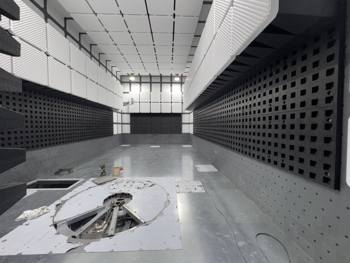 tuokai3's tweet image. KaiTuo’s newly engineered Sliding Door designed for Semi Anechoic Chambers is built with a focus on maximizing space efficiency while fully meeting stringent EMC testing requirements. 

#sliding #anechoic #shield #chamber #EMC #EMI
