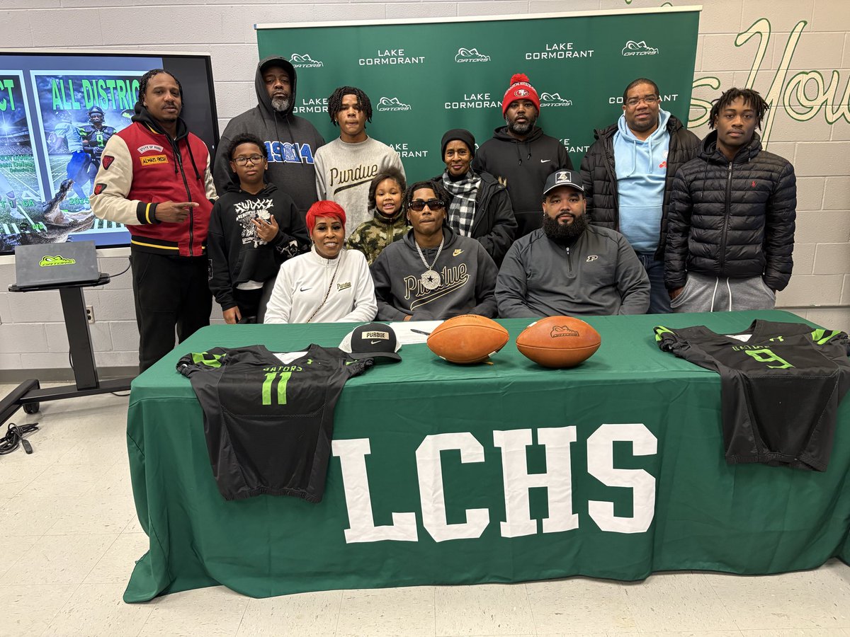 Raderrion ‘DD’ Daniels continue the #B1GFootball pipeline from Lake Cormorant by signing with Purdue. <a href="/gator_atheltics/">Lake Cormorant Gator Athletics</a> <a href="/johnvarlas/">John Varlas</a> <a href="/bshields0244/">Brandon Shields</a>