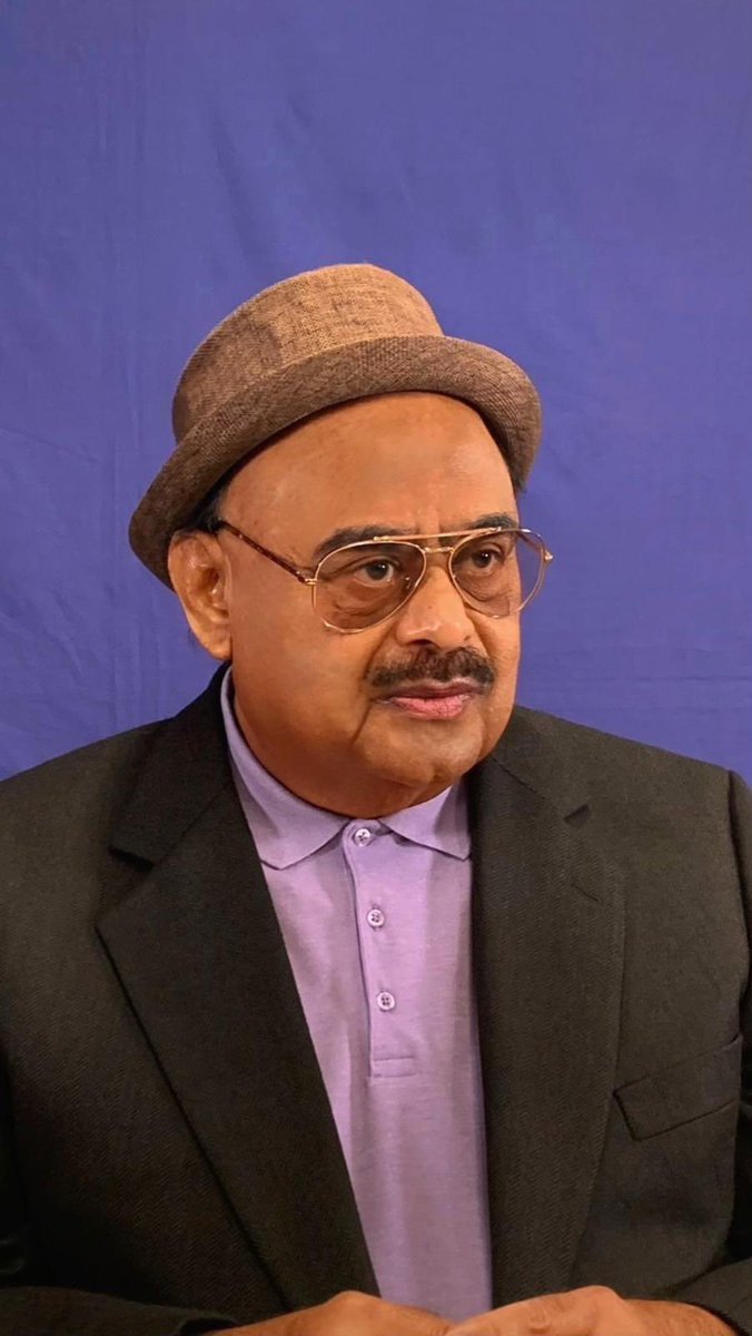 Altaf Hussain tweet media