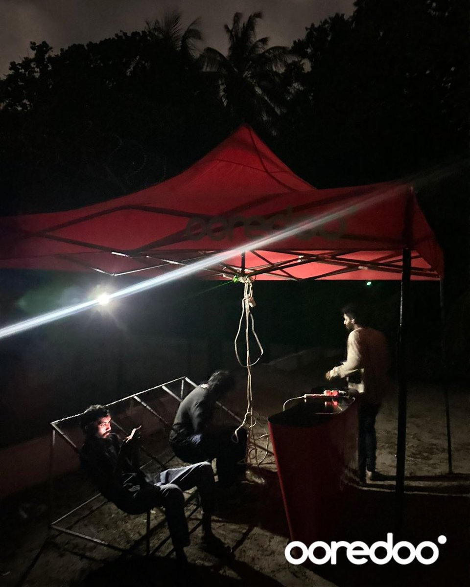 We’ve set up an emergency charging station behind MNU College, powered by the Mathimaradhoo Ooredoo tower’s backup generator to help the L. Gamu community stay connected. Please feel free to stop by and charge your essential devices.