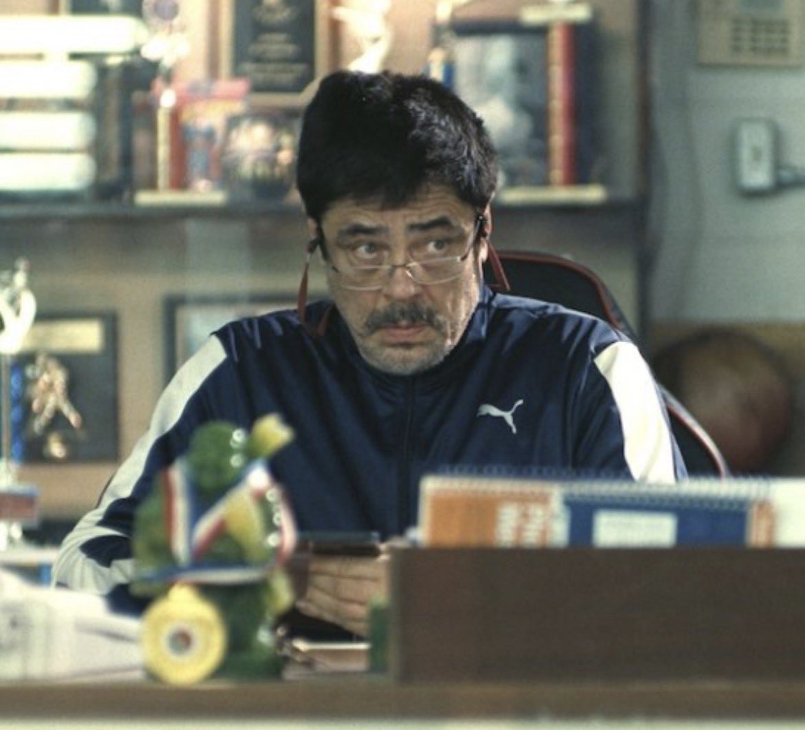 TopherTopher33's tweet image. Benicio and Amy winning the supporting categories would be the coolest wins ever honestly ..