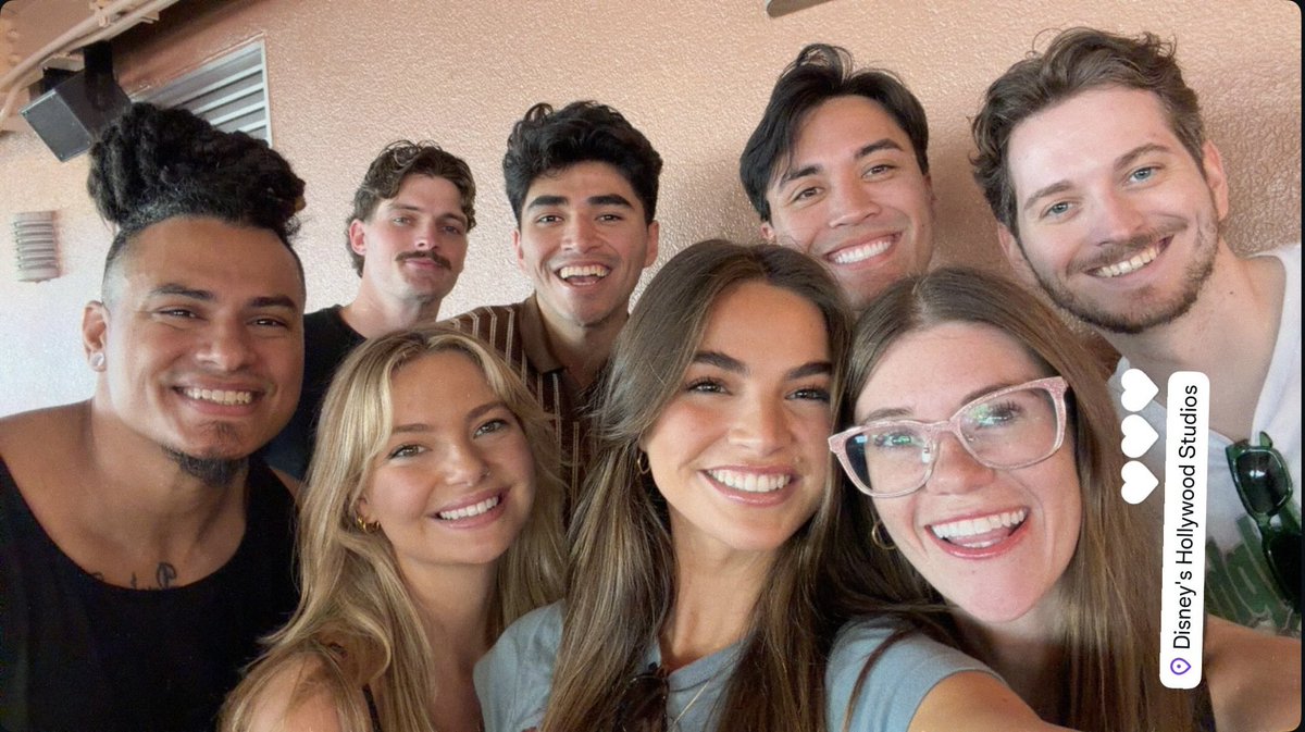 Caroline tweet media