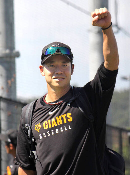 gnomotoke's tweet image. 【オリックス】近藤大亮氏が球団職員として復帰「縁をいただき、違った形で恩返しをしたい」巨人で現役引退（スポーツ報知）-Yahoo!ニュース news.yahoo.co.jp/articles/33784…

今季限りで現役引退した巨人・近藤大亮投手（34）が、オリックスに球団職員として「復帰」することが3日、分かった。