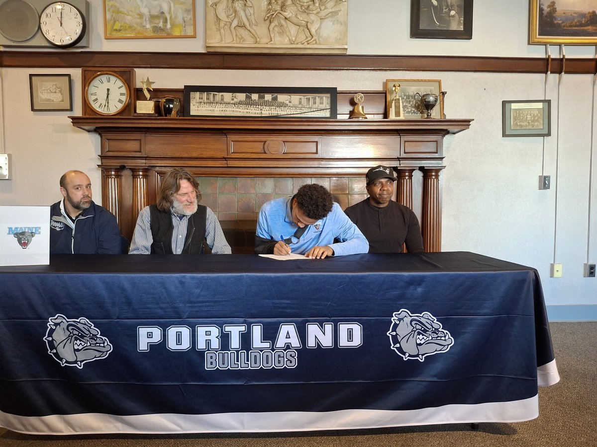 Michael Hoffer tweet media