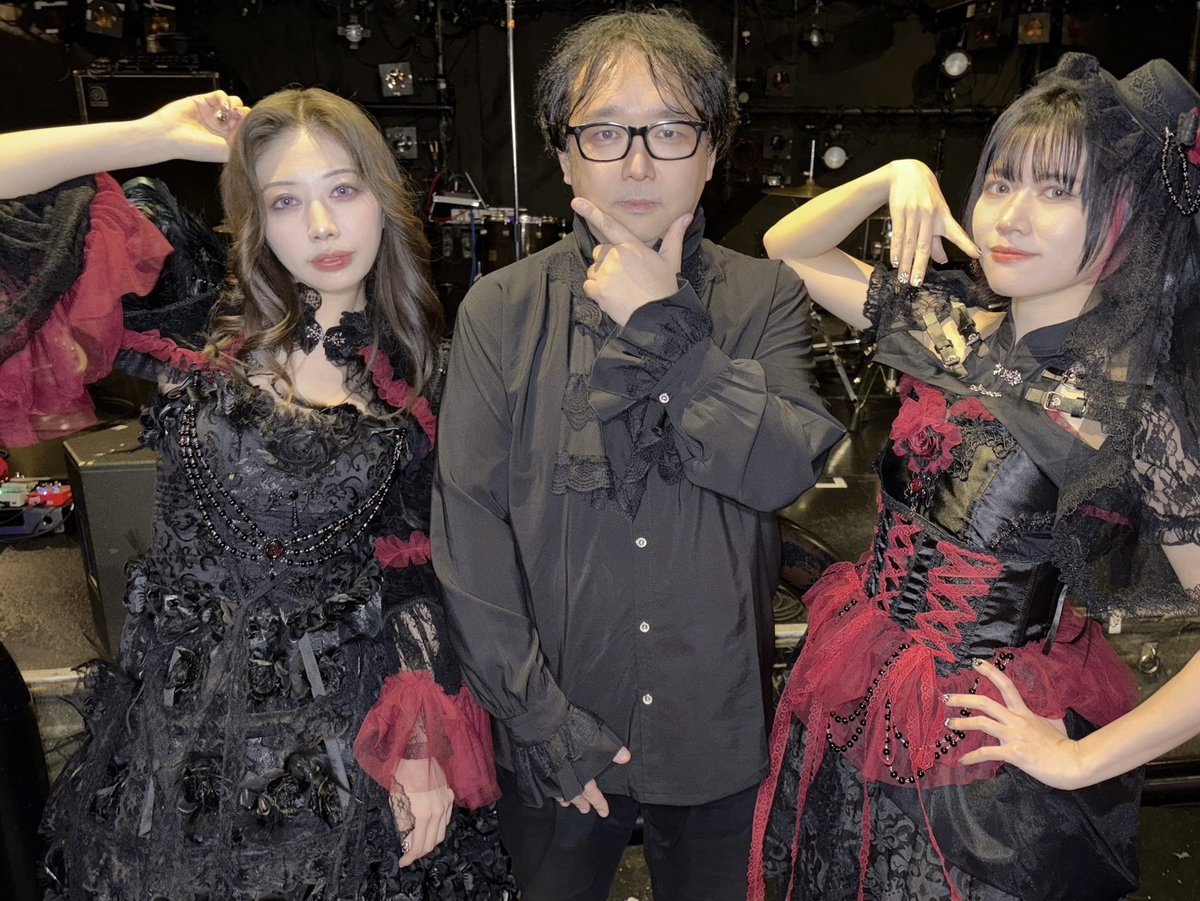 今夜は リンカネで Astral traveling vol.8 @ 下北沢CLUB251 でした。来てくださった皆さま、本当にありがとうございました。
先月のワンマンではやらなかった曲多めでお届けしました。
来年はライブ、アルバムをはじめ、もっと多くの楽曲を届けられるよう励みます。引き続きよろしくお願いします。