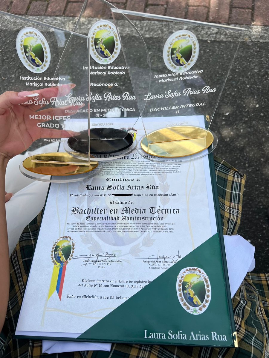 no todo es ser twittera y la peor mujer del mundo