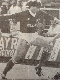 Happy 70th Birthday to a <a href="/OfficialQosFC/">Queen of the South</a> legend 

Jimmy Robertson 

400 appearances and 89 goals for the Super South 💙