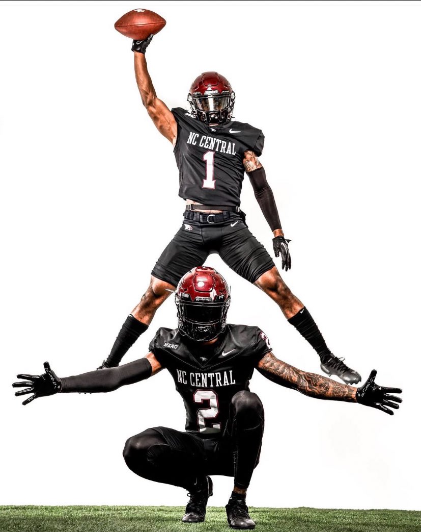 Jaheim Johnson (Jah) 6’6 250 tweet media