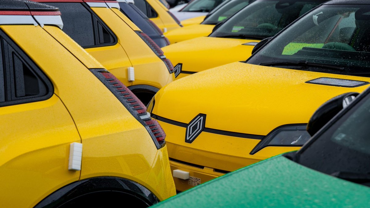 More models given top-tier £3,750 government Electric Car Grant subsidy buff.ly/Y5jmF4o