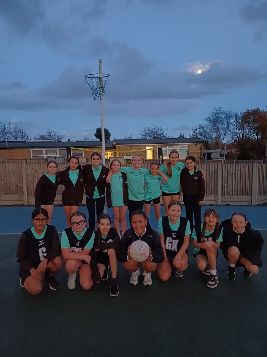 Lady Bankes Primary tweet media