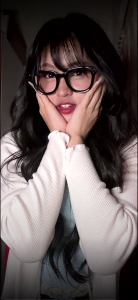 pratama990_rio's tweet image. Makasih buat live nya malam ini @Y_CynthiaJKT48 🫶🤍✨️

kok kamu makin gemesin gitu sih Cyn 🤏🏻 &amp;gt;.&amp;lt; aku kan jadi....... 👉👈😆💕

Selamat beristirahat yaa 😊