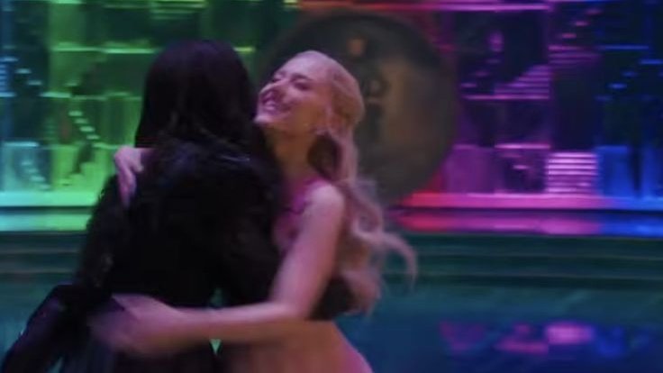 iagoxbuteraa's tweet image. realizing this was the ONLY time glinda was truly HAPPY in wicked for good is so PAINFUL.