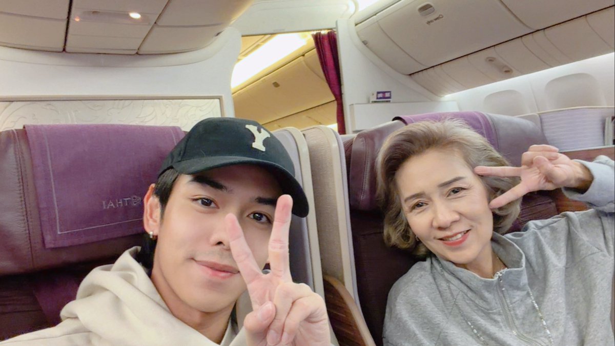 พาคุณแม่ไปเที่ยวค้าบบ ✈️✈️ #ThirdLapat