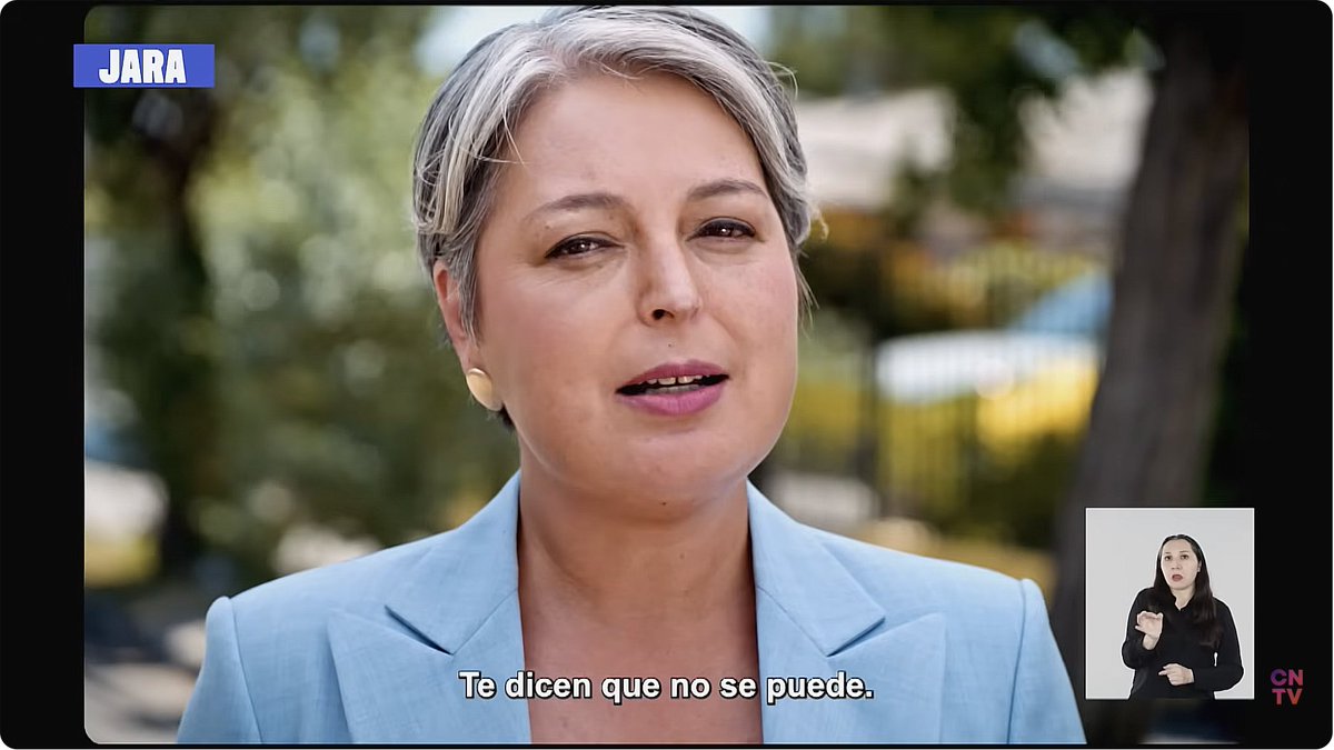 Volvió la #franja y una de las polémicas ha sido el emplazamiento de <a href="/jeannette_jara/">Jeannette Jara Román</a> a <a href="/joseantoniokast/">José Antonio Kast Rist 🖐️🇨🇱</a>. Muchos dicen que es mala idea, pero me parece una táctica inteligente: ella necesita mostrar que puede y sabe, para atraer a los indecisos. Otra cosa es si eso resulta...